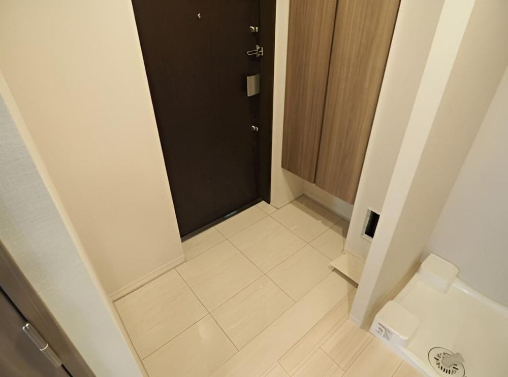 玄関　☆シューズボックス付き玄関スペース☆