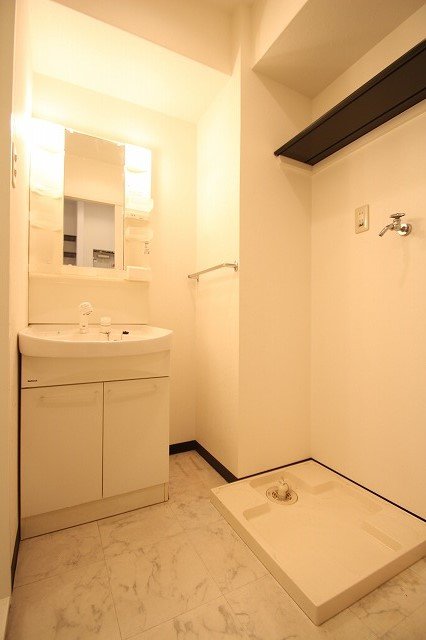 洗面設備　同物件別号室