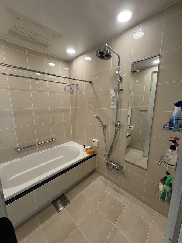 バス・シャワールーム　バス