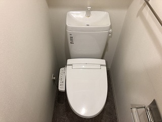 トイレ　※過去退去時のお写真です