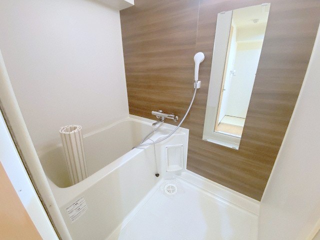 バス・シャワールーム　バスルームです☆