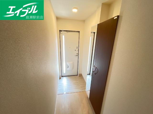 玄関　玄関（イメージ）