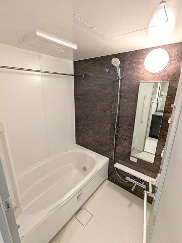 バス・シャワールーム　追焚オートバス、浴室換気乾燥機、24時間換気機能、ワイドシャ