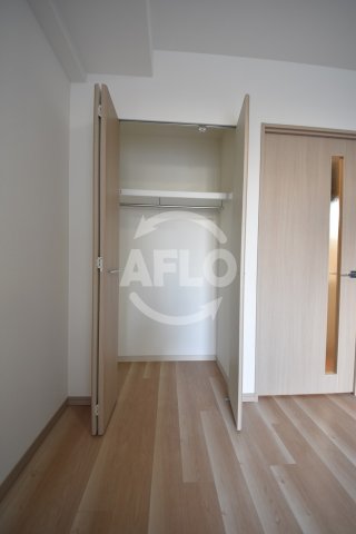 収納　La Douceur九条　クローゼット