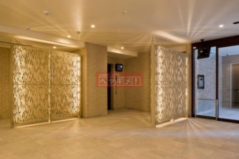 ロビー　エントランス