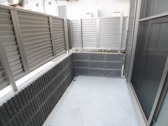 バルコニー　画僧1階