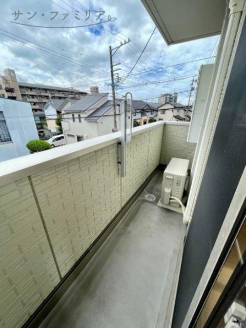 バルコニー　同一物件別部屋写真