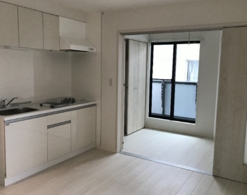 居室・リビング　内観1