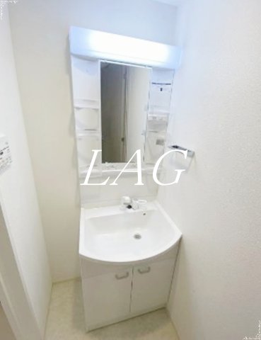 洗面設備　洗面台です。