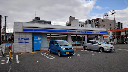 コンビニ　ローソン 都島中通三丁目店（コンビニ）まで557m