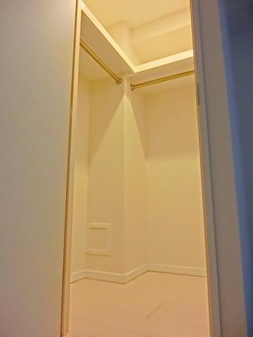 収納　ウォークインクローゼット