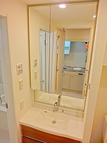 洗面設備　独立洗面台