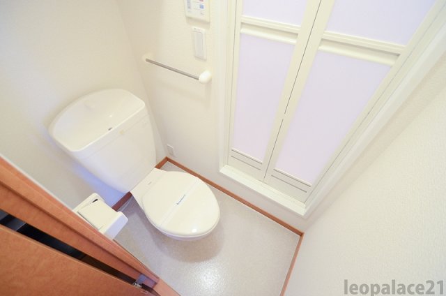 その他　バス・トイレ別々です！