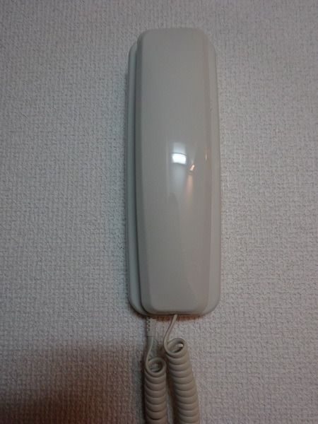 セキュリティ　★インターホン付きです★