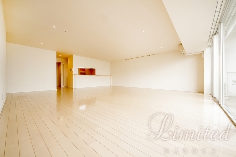 居室・リビング　反転タイプ