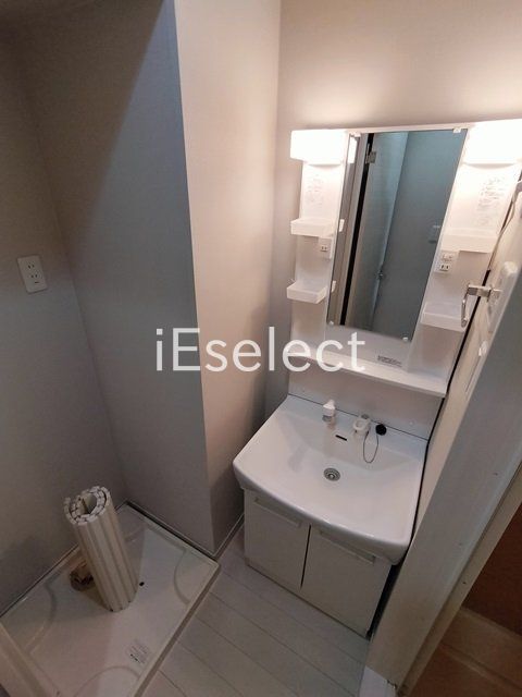 洗面設備　シャンプードレッサーになります