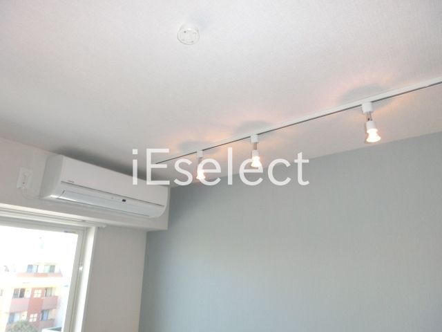 その他設備　調光機能付きのライトになります