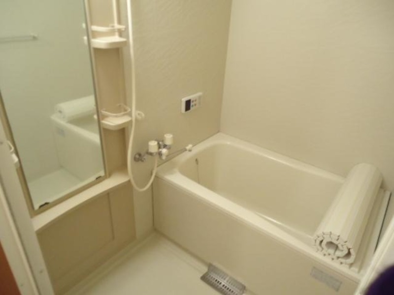 バス・シャワールーム　図面と現状に相違がある場合には現状を優先