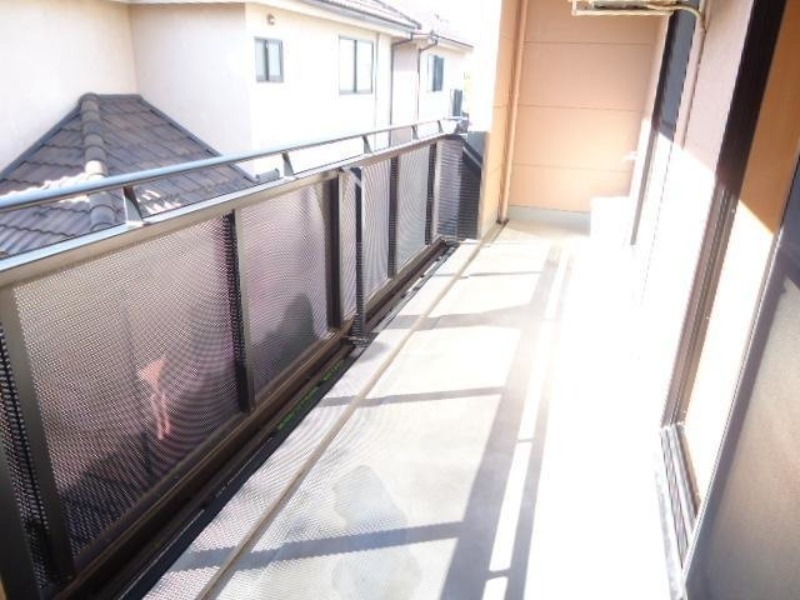 バルコニー　図面と現状に相違がある場合には現状を優先