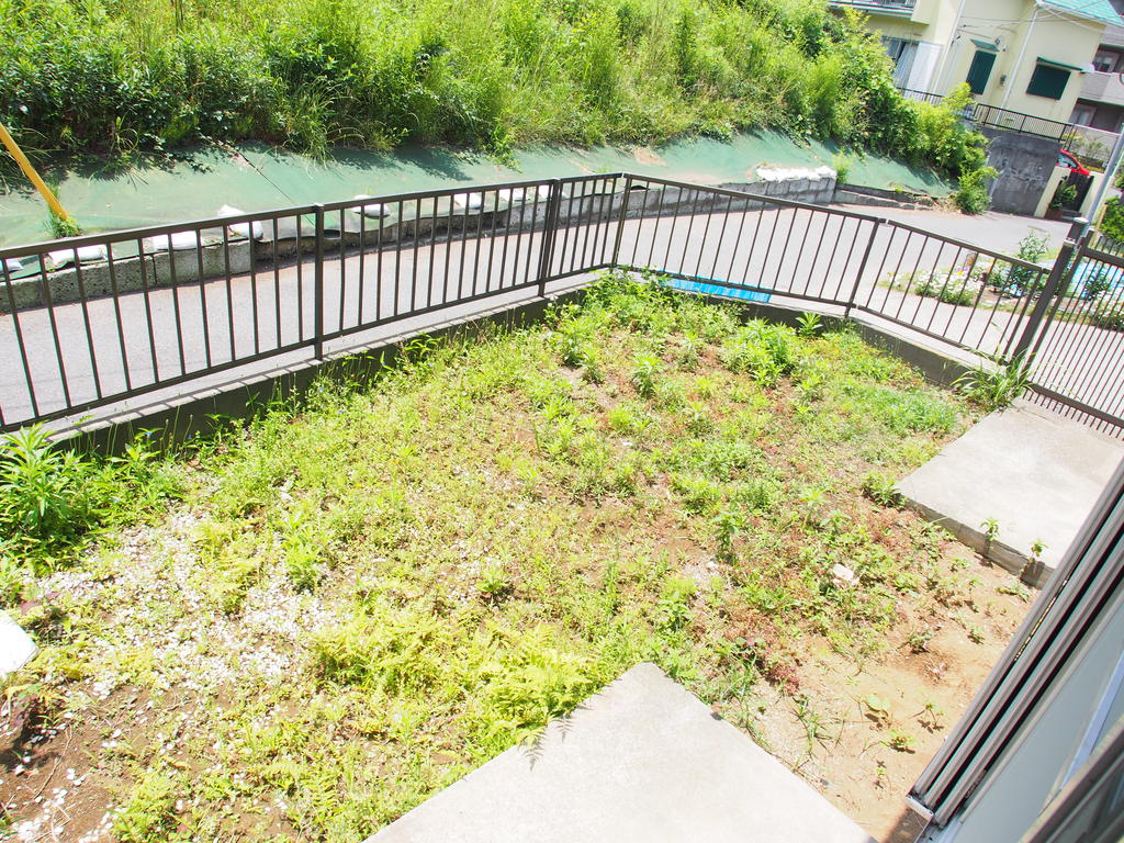 庭　1Ｆの特典、庭スペースがあります！！