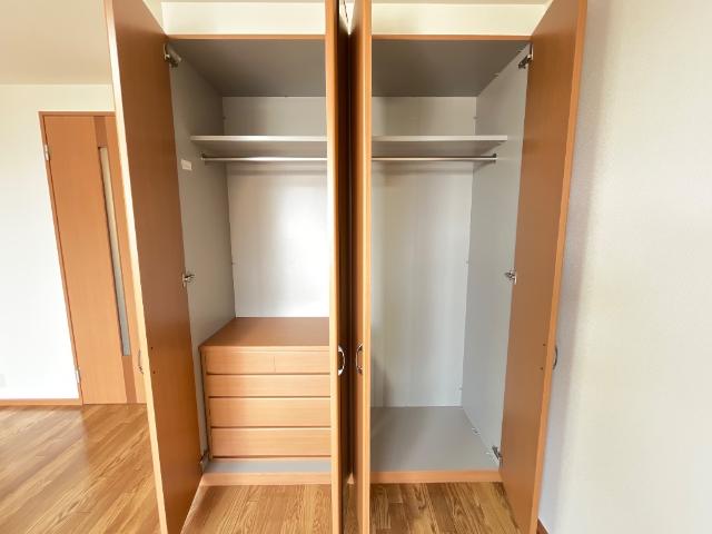 収納　クローゼット