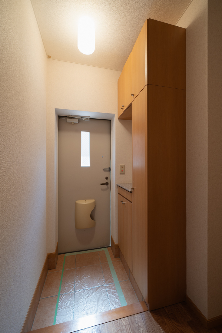 玄関　シューズボックス付の玄関