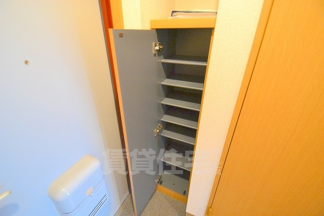 その他設備　シューズボックス