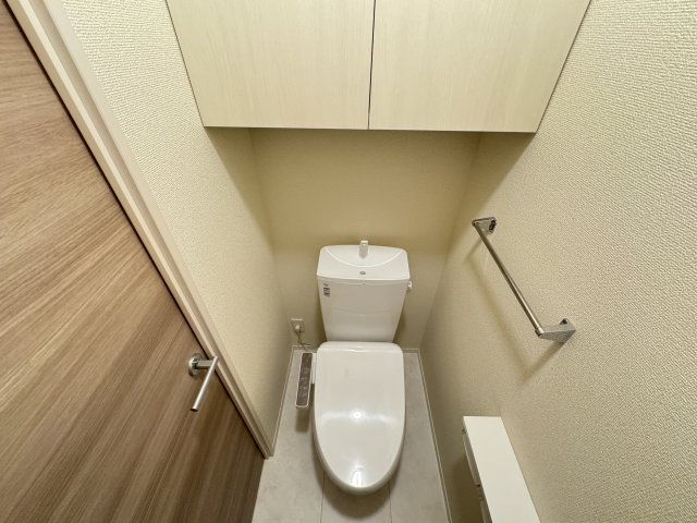 バス・シャワールーム　注）同型タイプの写真となります