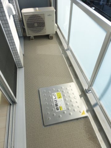 バルコニー　バルコニー