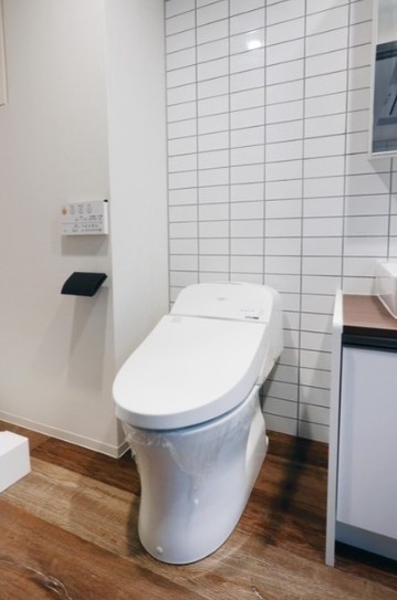 トイレ　トイレ