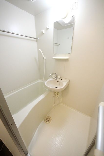 バス・シャワールーム　★見学希望等はタウンハウジング中央林間店までお気軽に♪★