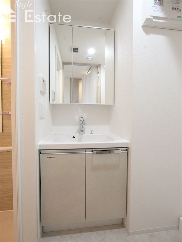 洗面設備　洗面所