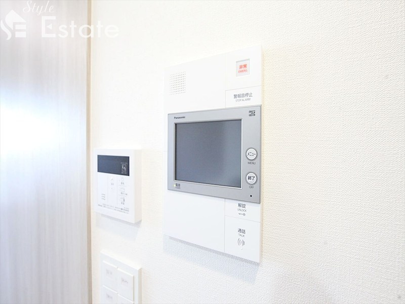 セキュリティ　モニター付きインターホン