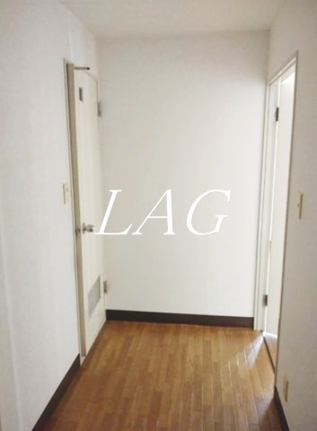 玄関　玄関です。