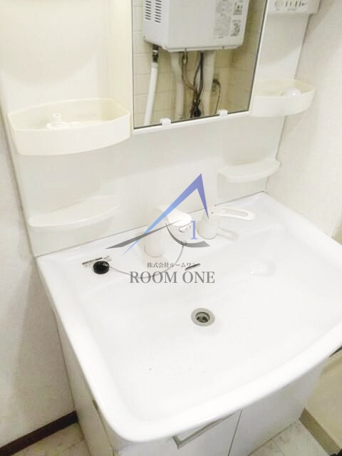 洗面設備　洗面台です。