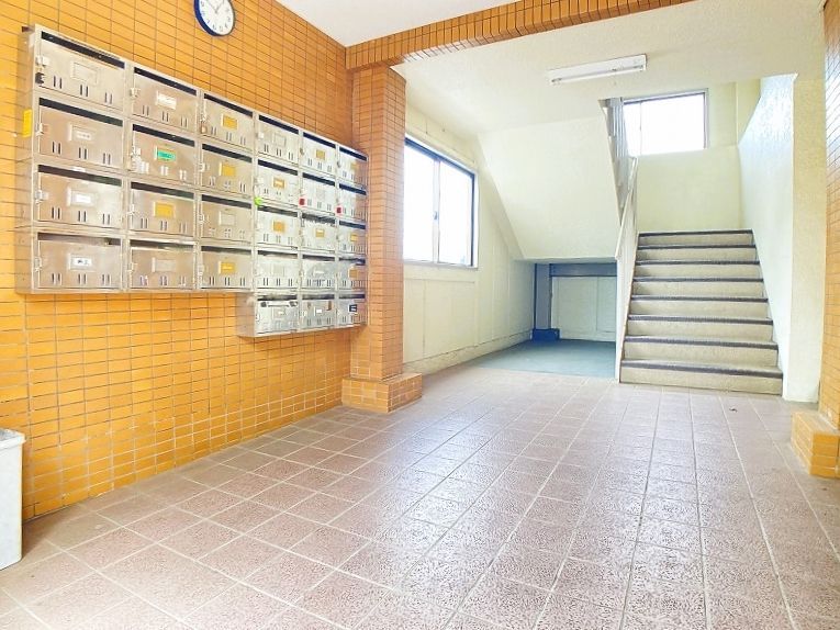 ロビー　エントランス