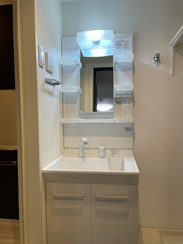 洗面設備　脱衣スペースもあります