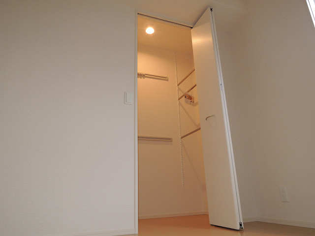 収納　ウォークインクローゼット