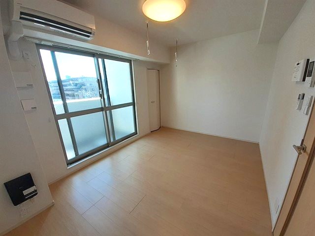 居室・リビング　内装もきれいです