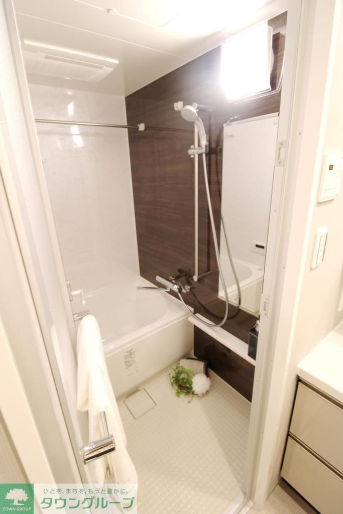 バス・シャワールーム