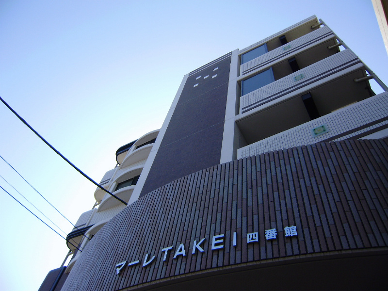 建物外観　オシャレな駅徒歩圏のマンション