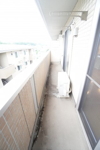 バルコニー　※同物件・同タイプの写真です。
