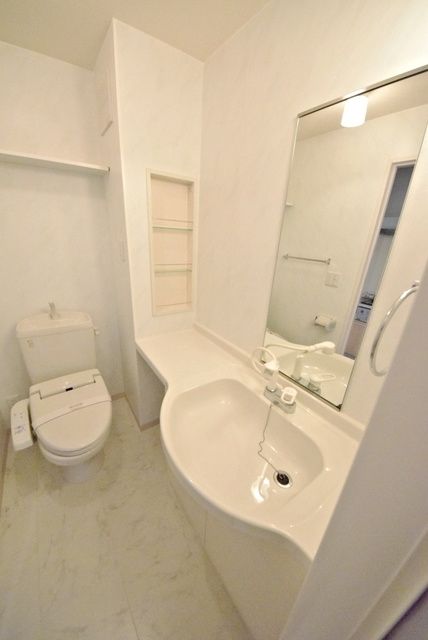 洗面設備　嬉しい独立洗面台