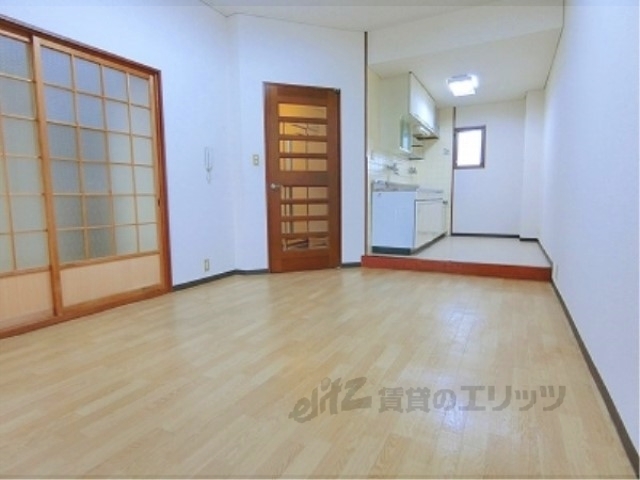 居室・リビング　居室