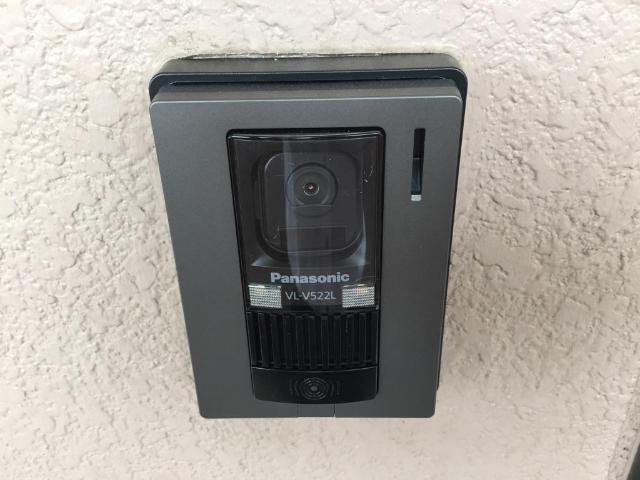 セキュリティ　カメラ付インターホン（イメージ）