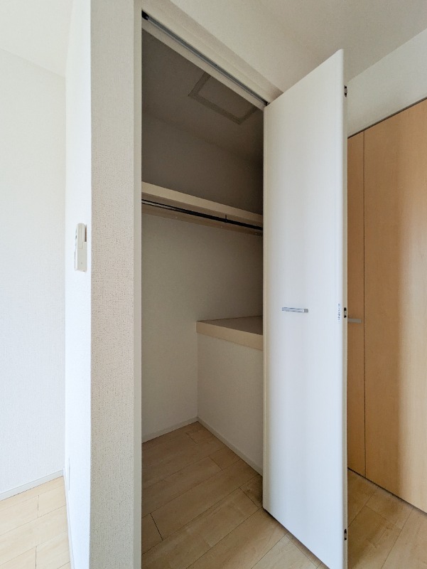 収納　図面と現状に相違がある場合には現状を優先