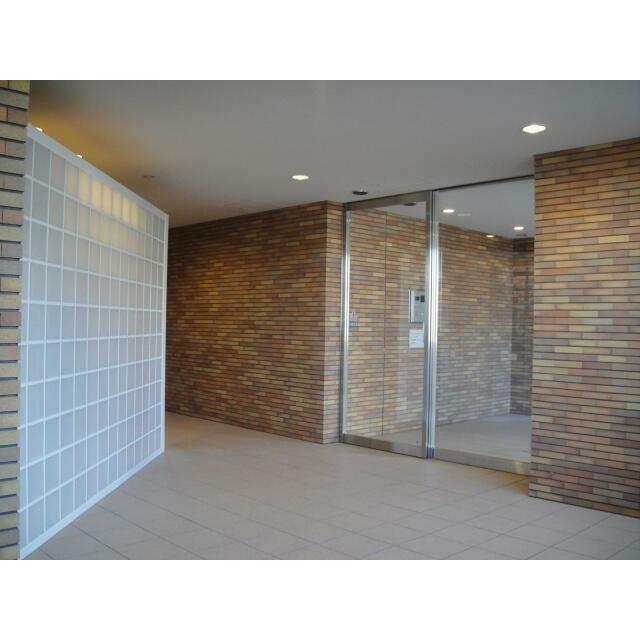 エントランス　オートロック