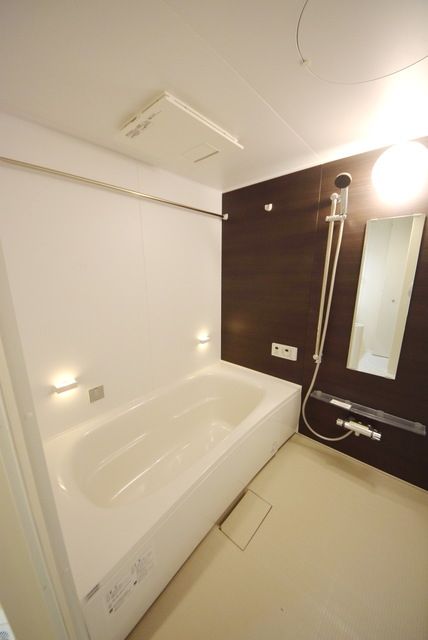 バス・シャワールーム　★★高級感のある壁面間接照明★★