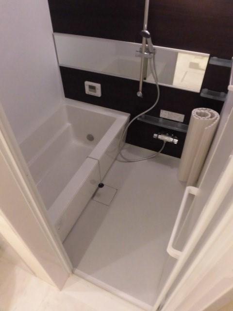 バス・シャワールーム　※同物件別号室参考写真