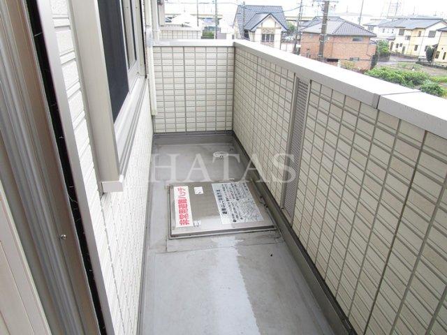 バルコニー　同物件別部屋です。